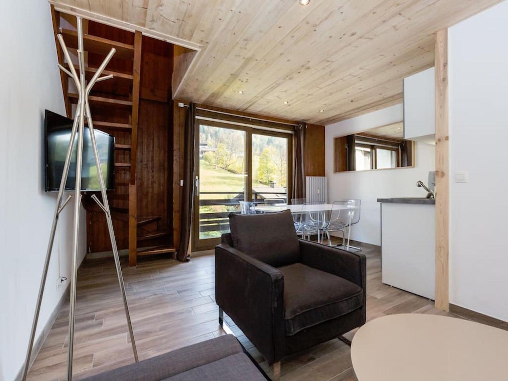 Rent - Centre Apartment *