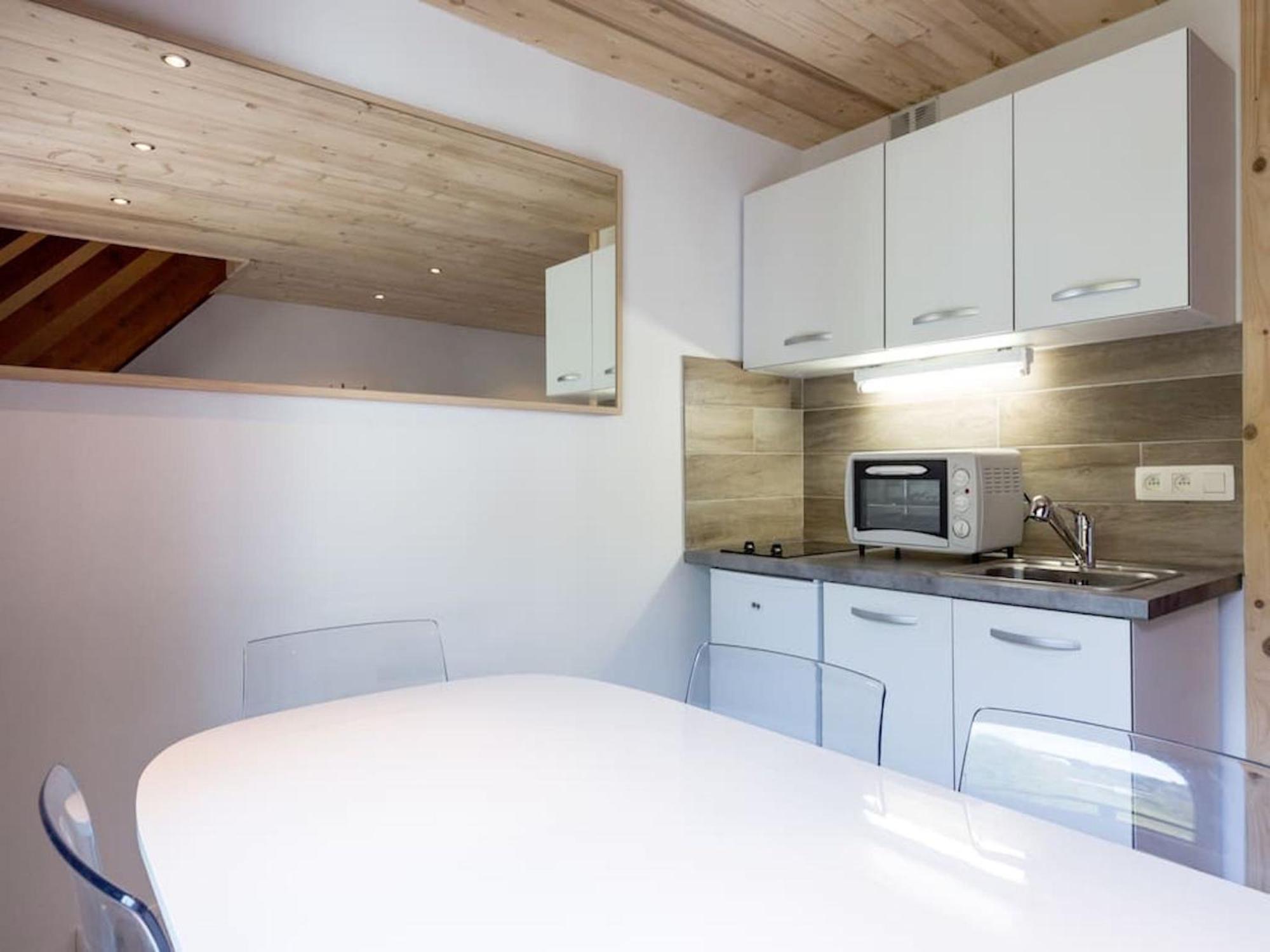 Apartment Rent - Centre